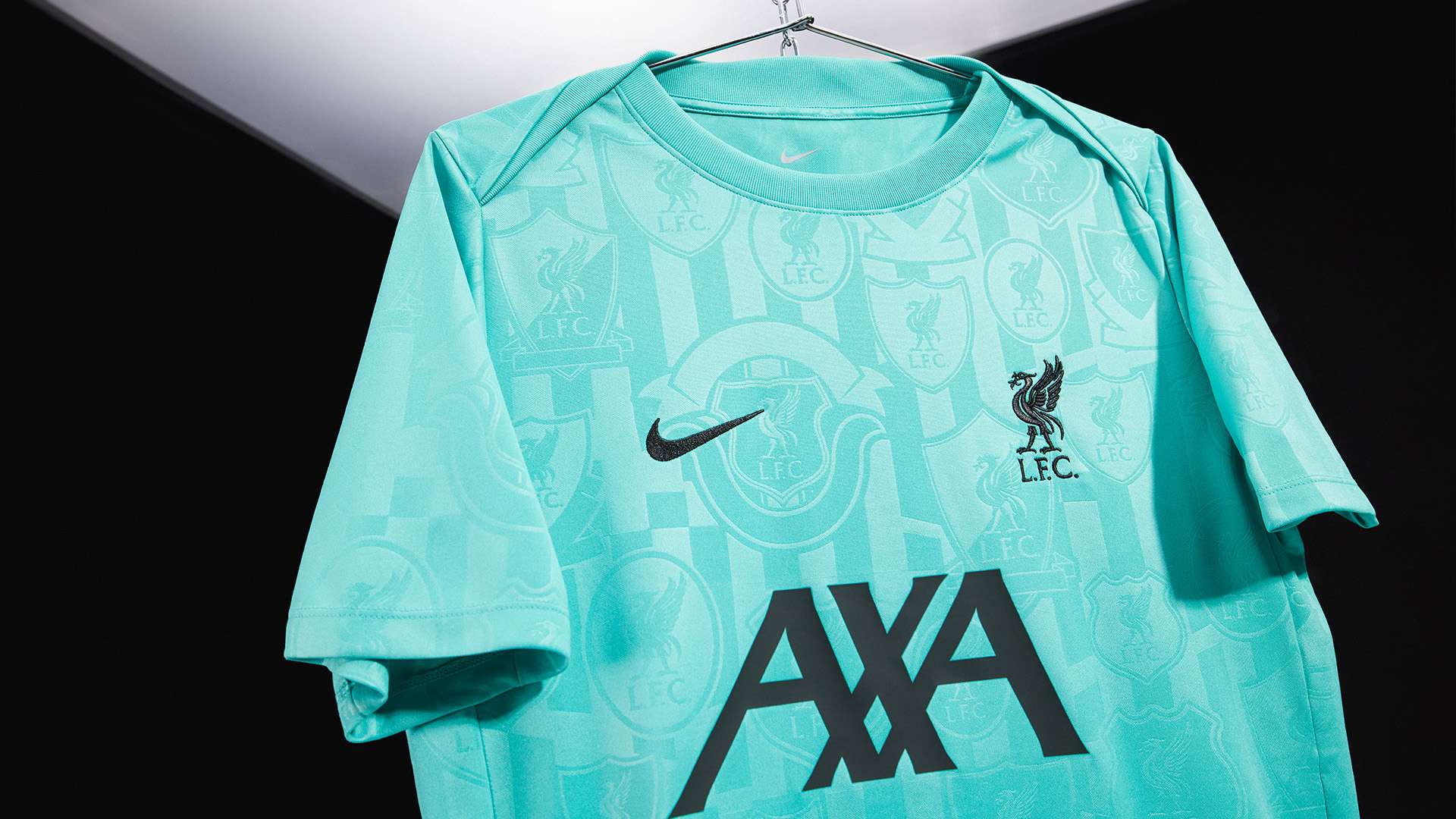 术精湛且具 术精湛且具