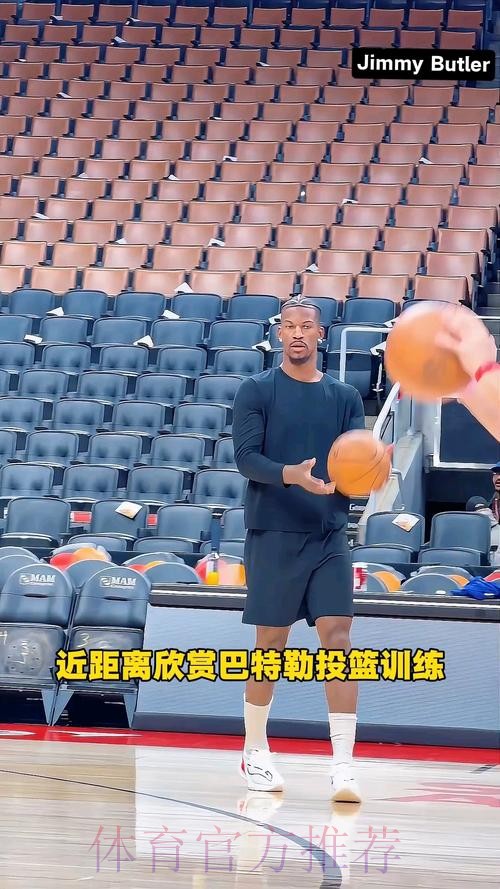 巴特勒谈年轻球员:要坚持住,想办法在投篮不进时影响比赛 巴特勒谈年轻球员:要坚持住,想办法在投篮不进时影响比赛